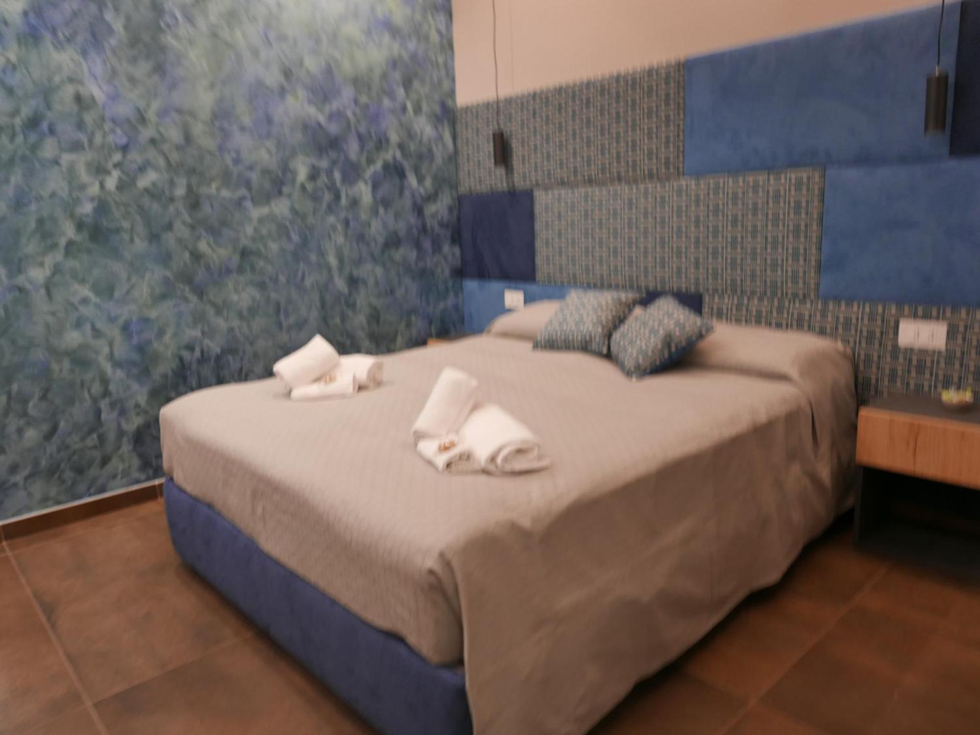 Re Lazzarone Suite Naples Exterior photo